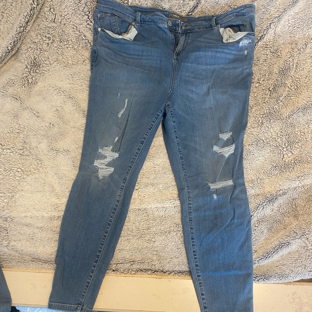 Torrid Super Soft Midfit Skinny Jeans